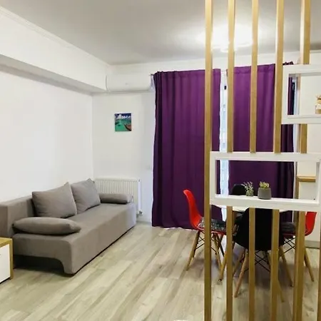 Lyvan's - Mamaia Nord * Navodari